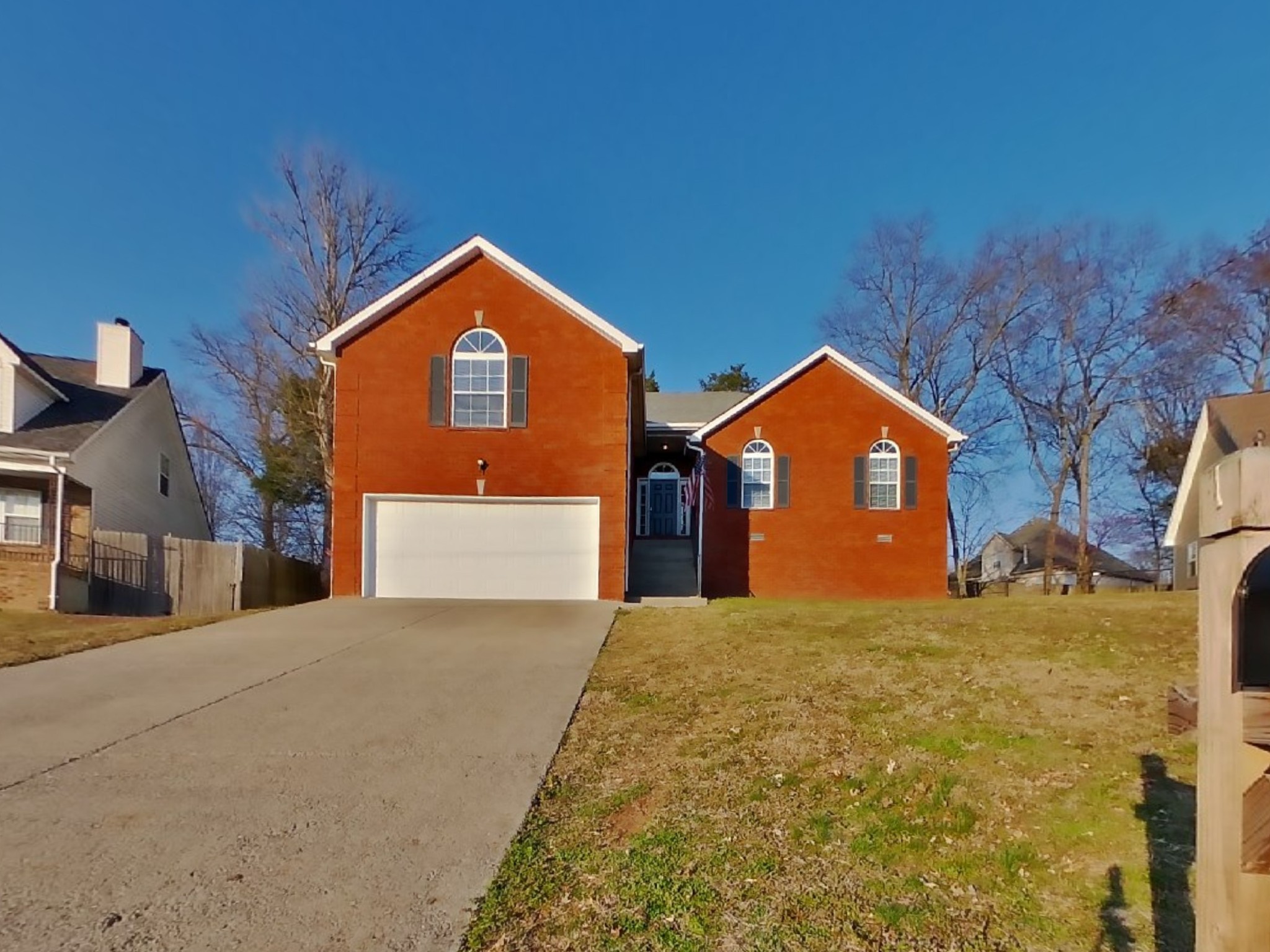 2103 Academy Way La Vergne TN 37086