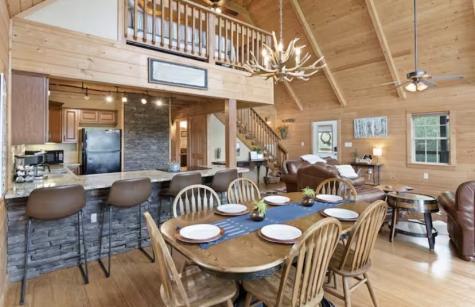 2007 Laurel Lake Drive Monteagle TN 37356