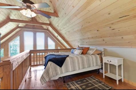 2007 Laurel Lake Drive Monteagle TN 37356