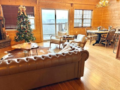 2007 Laurel Lake Drive Monteagle TN 37356