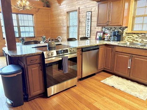 2007 Laurel Lake Drive Monteagle TN 37356