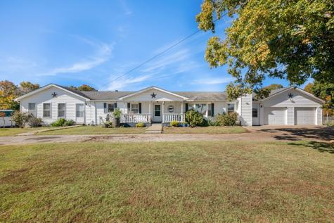 1971 Ridge Road Mc Ewen TN 37101