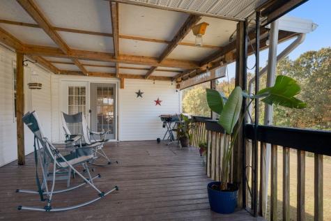 1971 Ridge Road Mc Ewen TN 37101