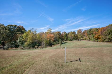 1971 Ridge Road Mc Ewen TN 37101