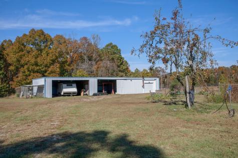 1971 Ridge Road Mc Ewen TN 37101