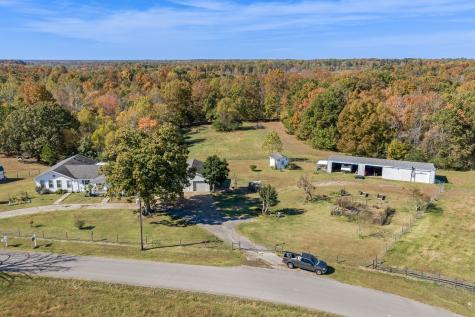 1971 Ridge Road Mc Ewen TN 37101