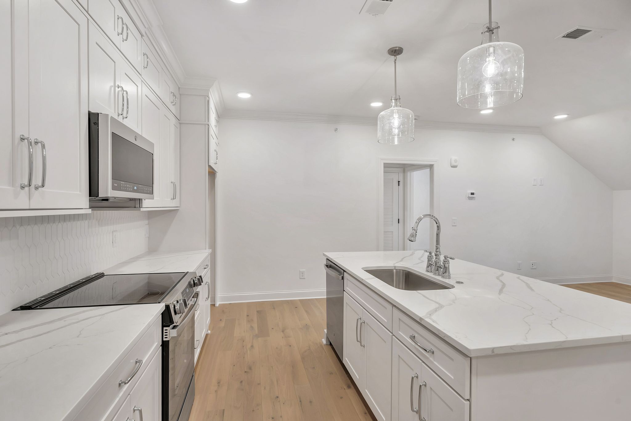 2002 Gildridge Drive Nashville TN 37221