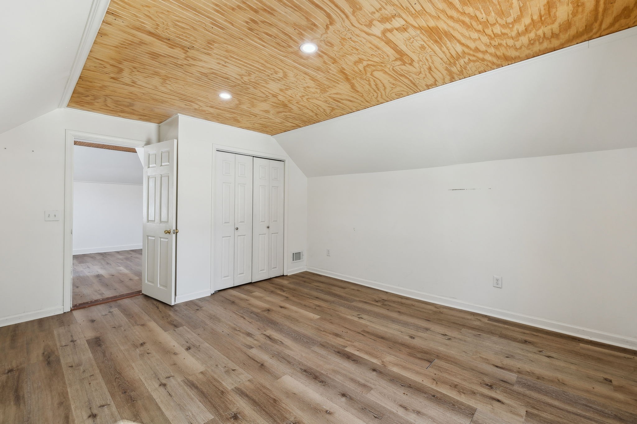 120 Wilkerson Lane Portland TN 37148