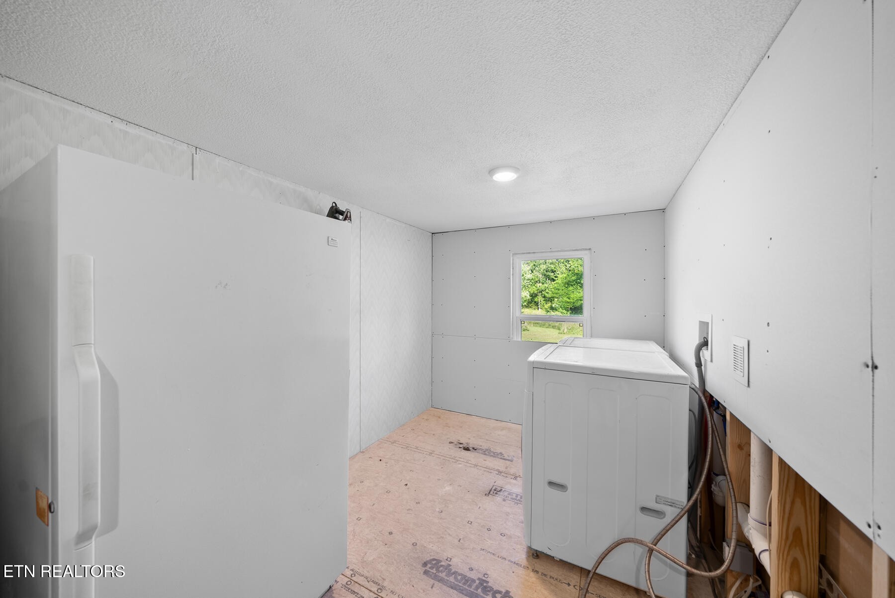 390 Sparkmantown Road Rock Island TN 38581