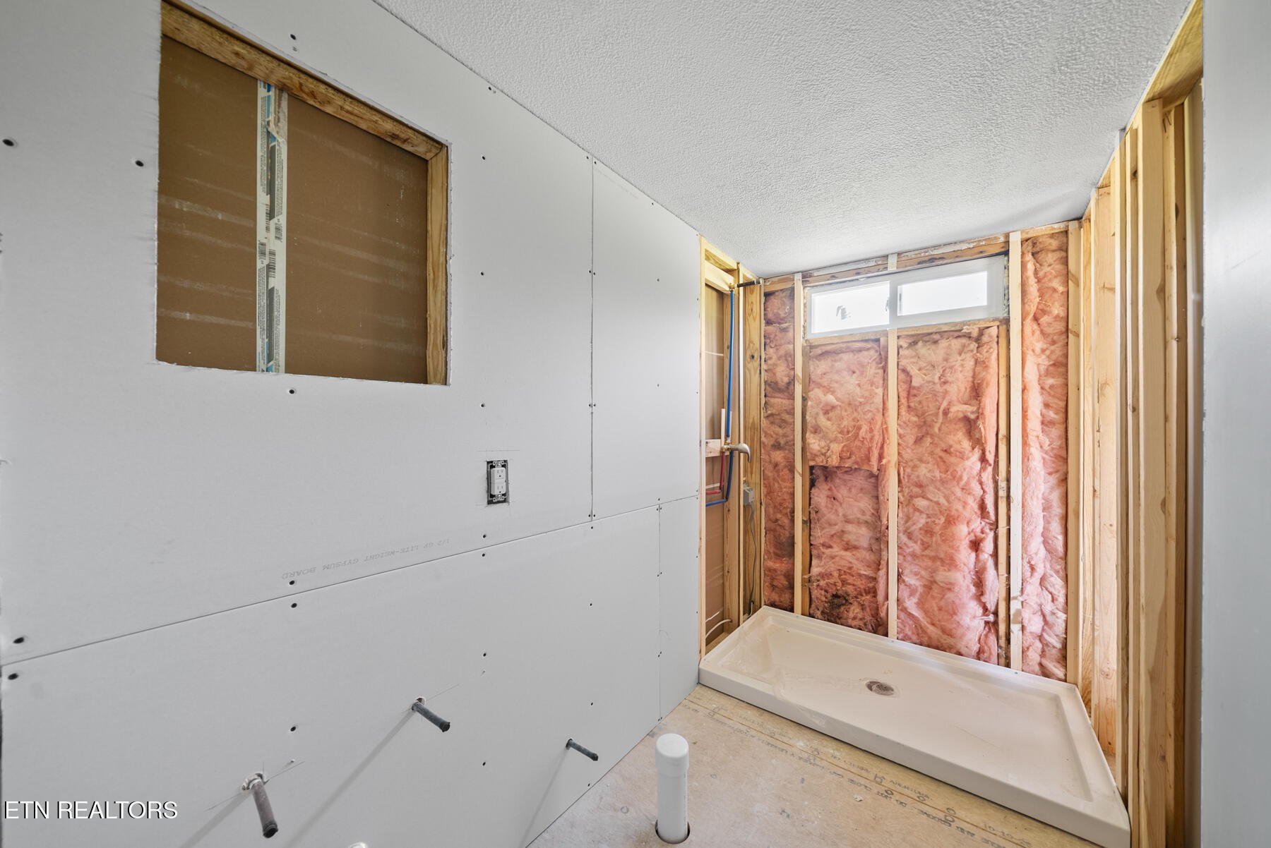 390 Sparkmantown Road Rock Island TN 38581