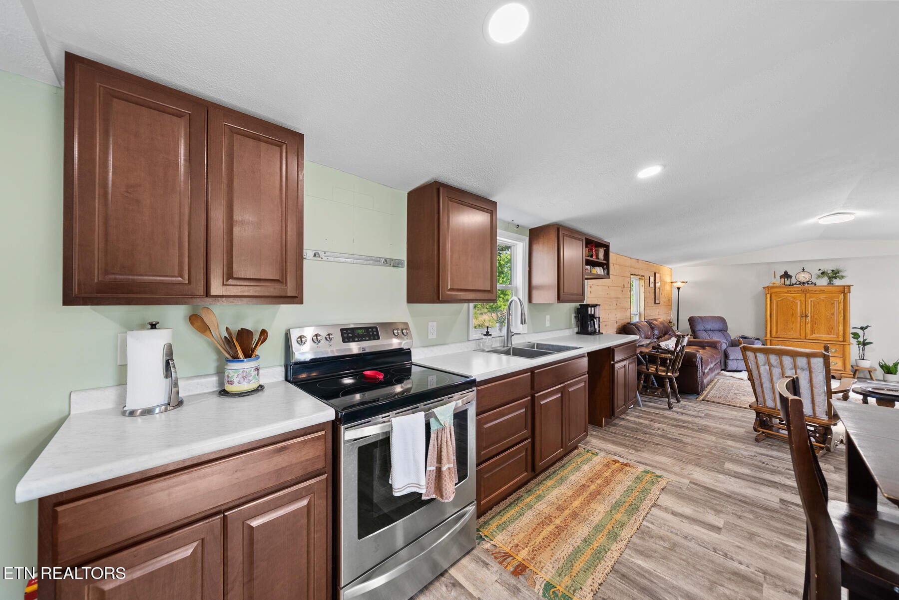 390 Sparkmantown Road Rock Island TN 38581