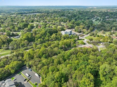 609 Mcgavock Pike Nashville TN 37214