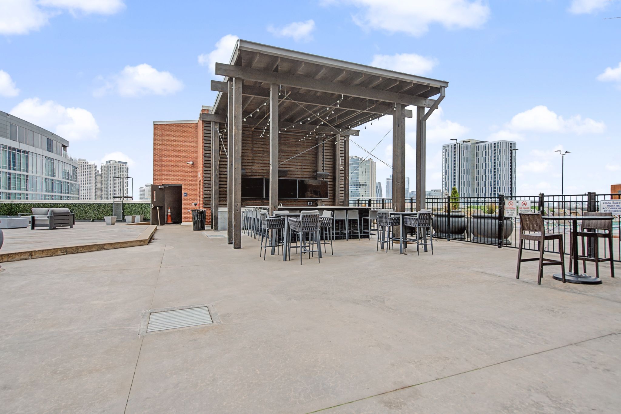 600 12th Ave, S Nashville TN 37203