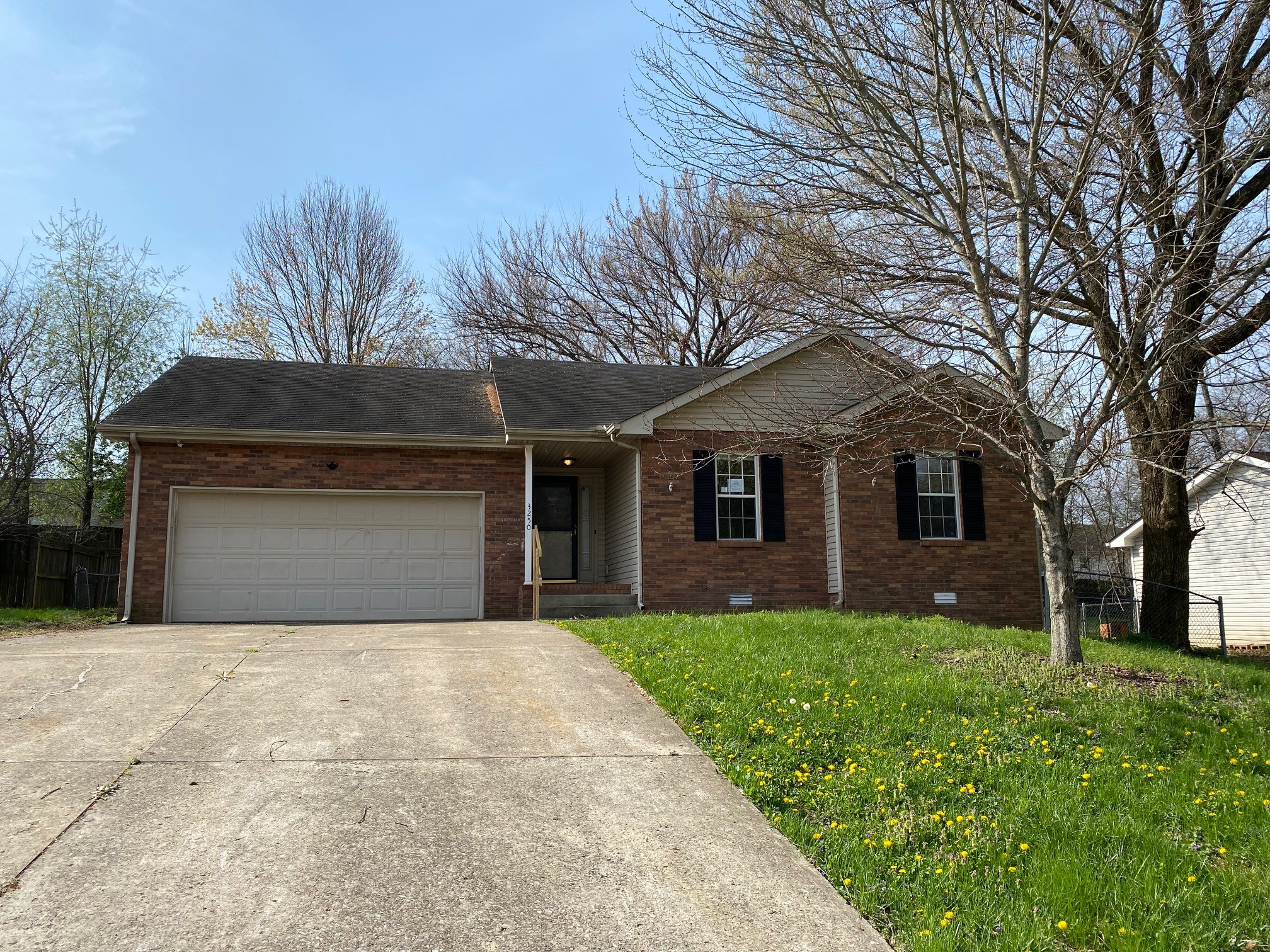 3250 N Senseney Circle Clarksville TN 37042