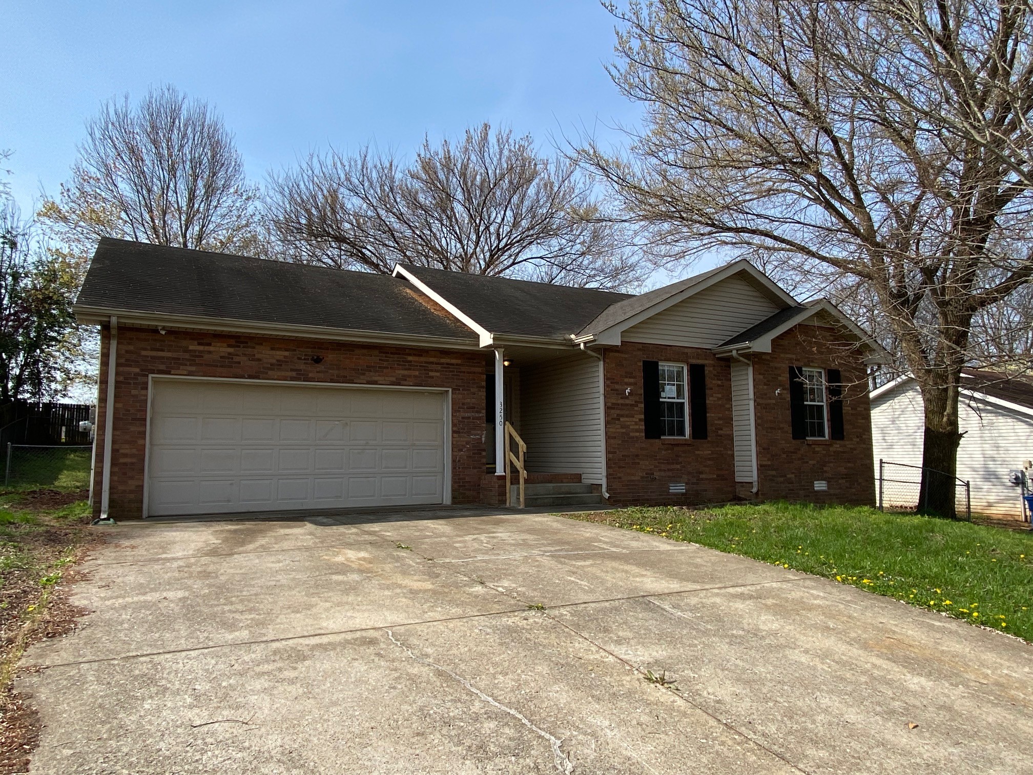 3250 N Senseney Circle Clarksville TN 37042