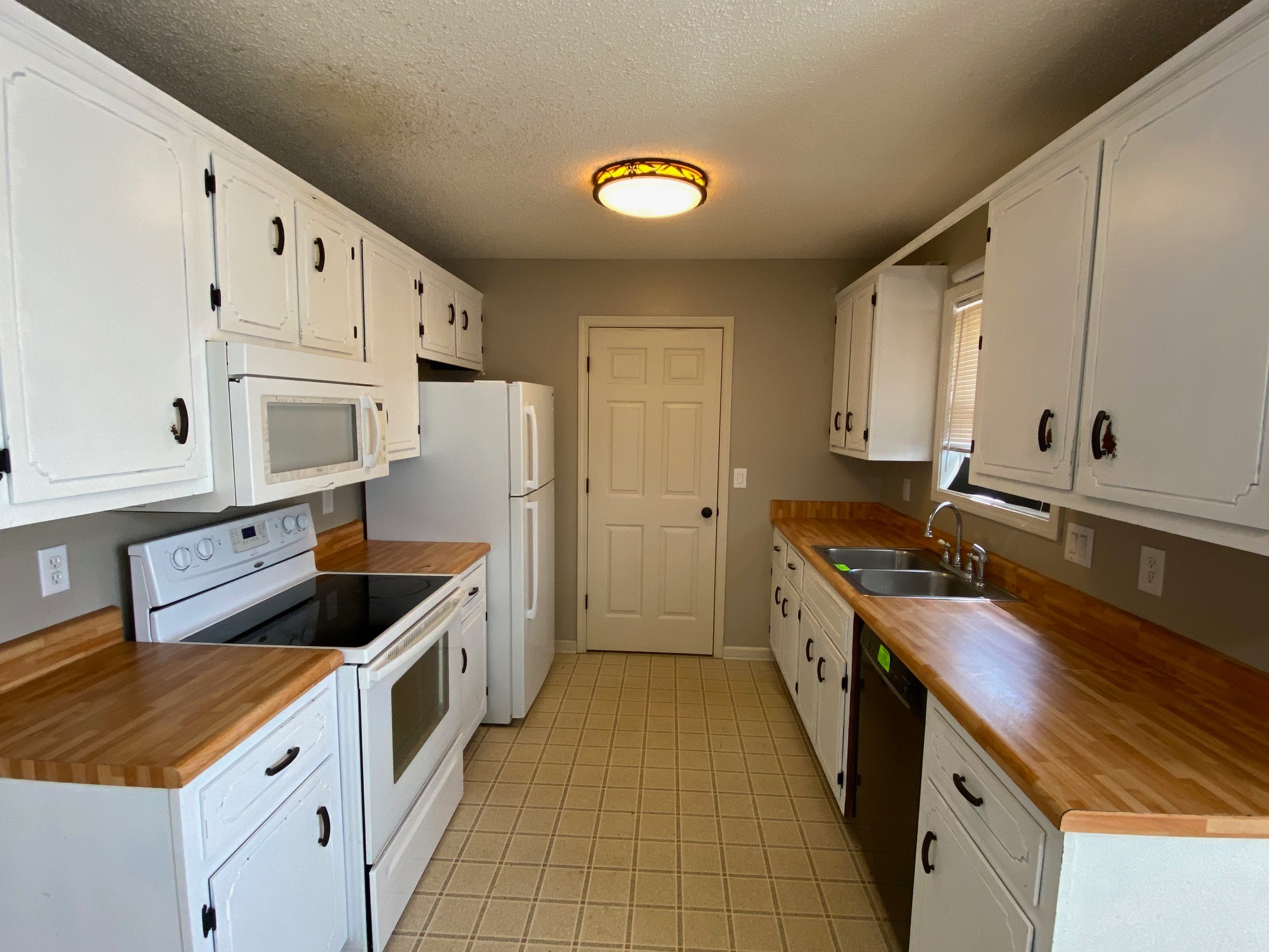 3250 N Senseney Circle Clarksville TN 37042
