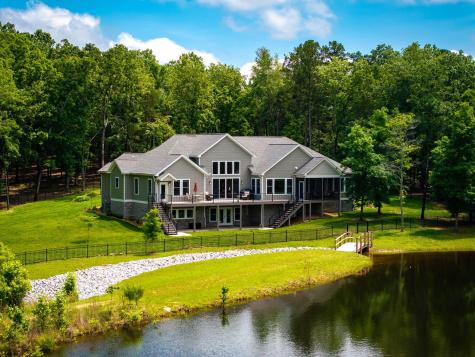 10690 Lost Lake Circle Ooltewah TN 37363