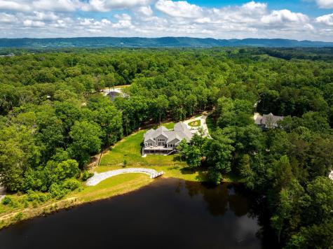 10690 Lost Lake Circle Ooltewah TN 37363