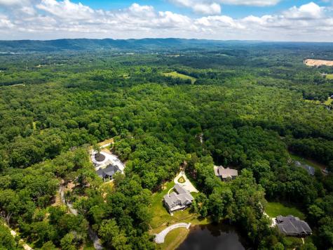 10690 Lost Lake Circle Ooltewah TN 37363