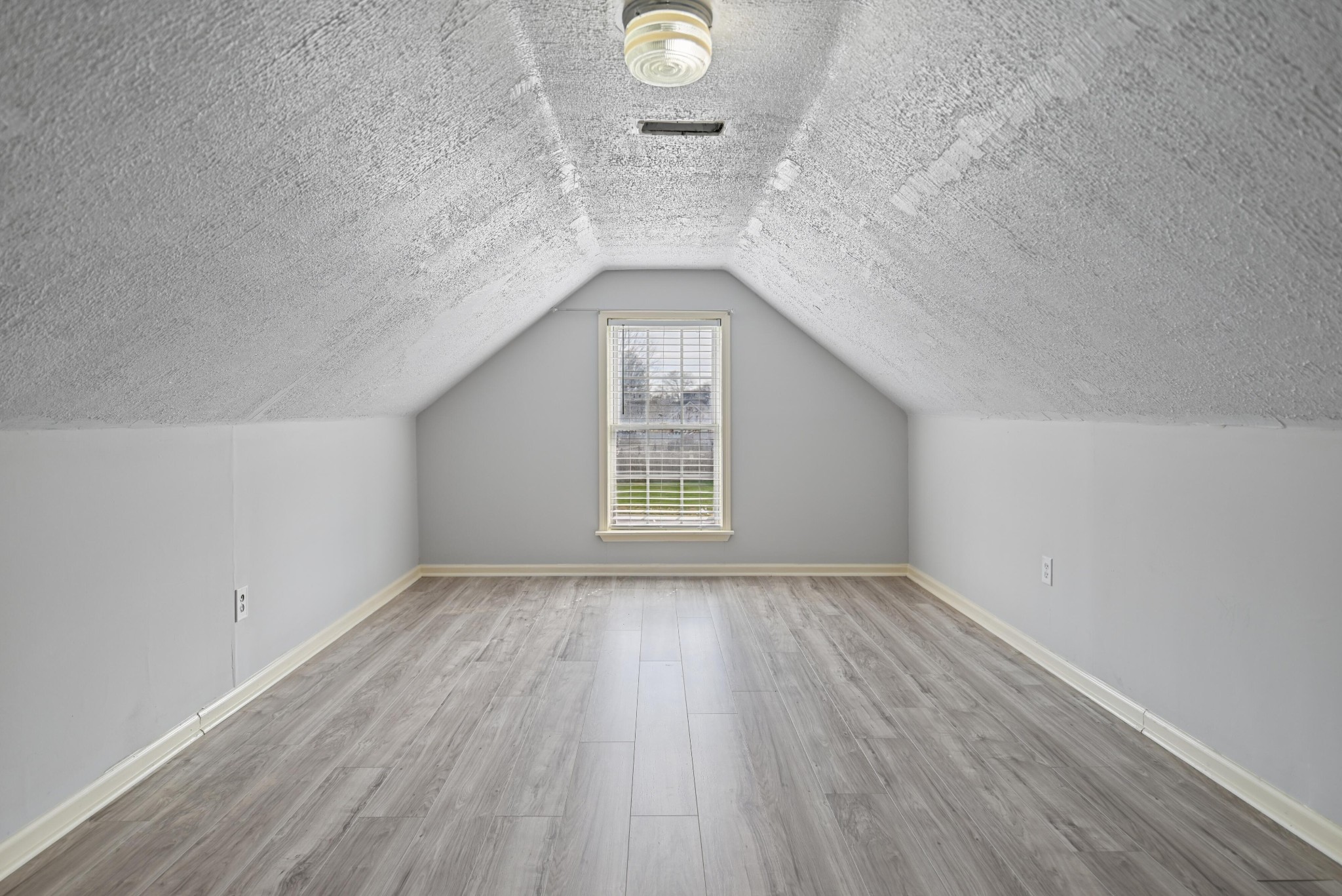 4740 Hammock Drive Murfreesboro TN 37128