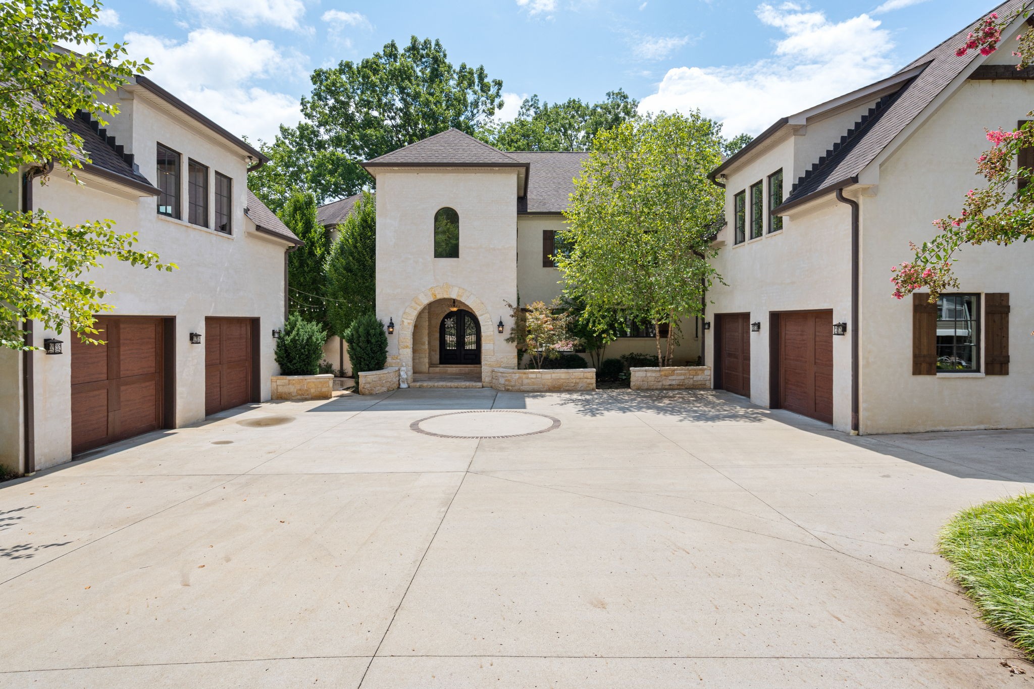 817 Burton Point Road Mount Juliet TN 37122