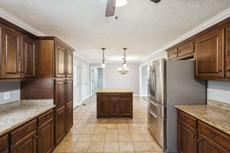 5453 Hillsboro Viola Road Manchester TN 37355