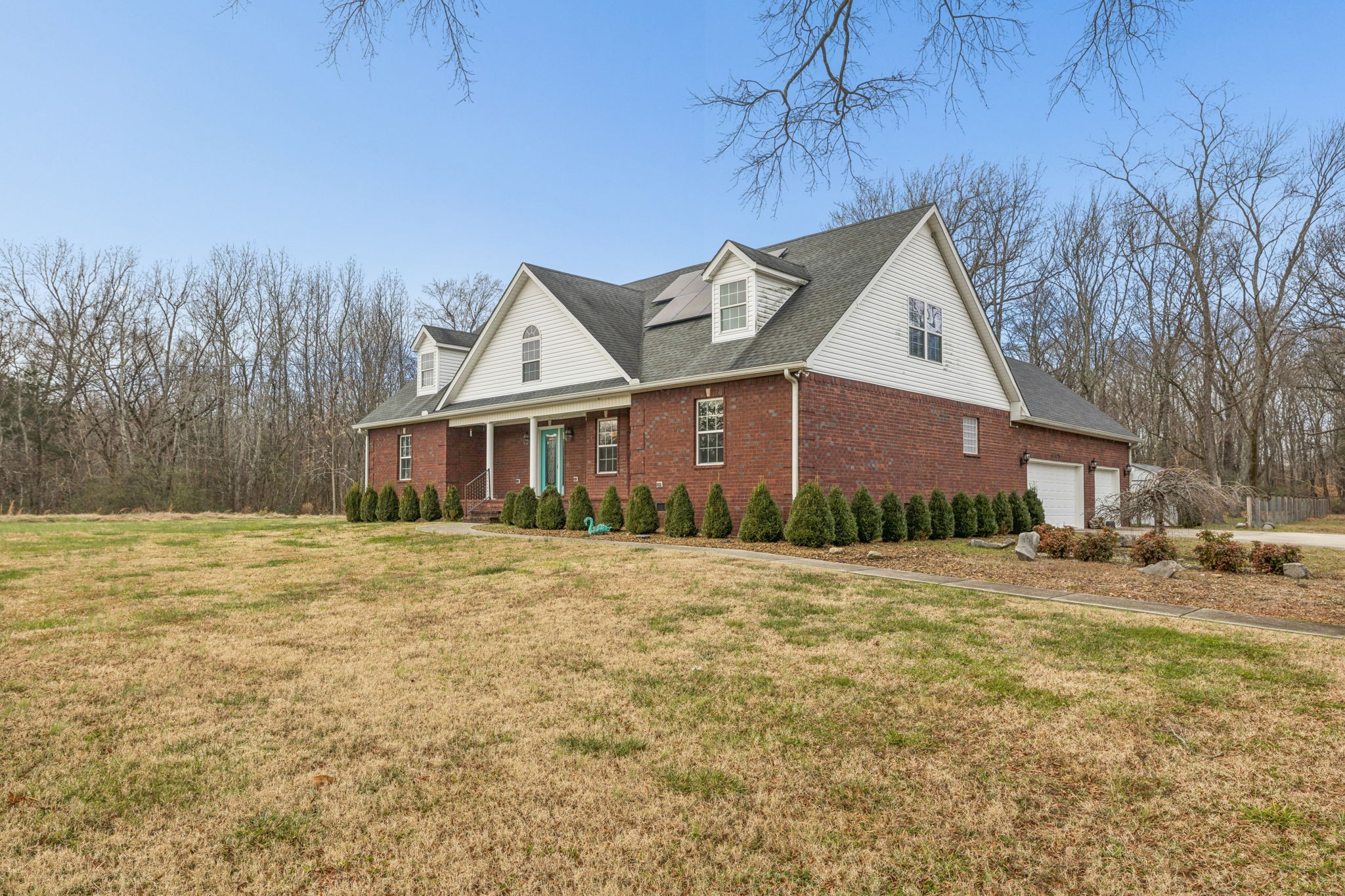 5453 Hillsboro Viola Road Manchester TN 37355
