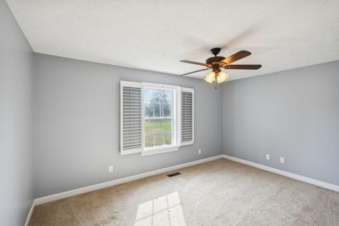 5453 Hillsboro Viola Road Manchester TN 37355