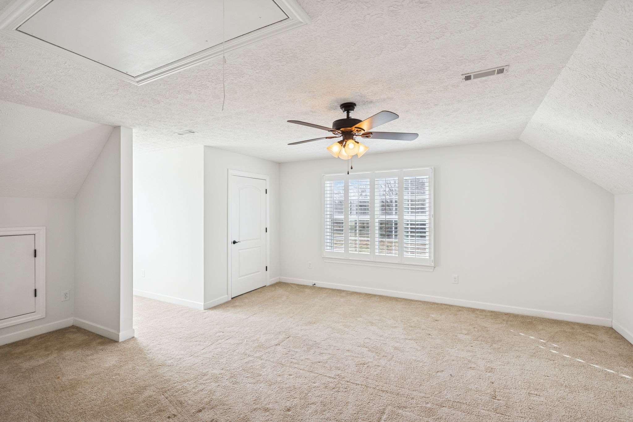 5453 Hillsboro Viola Road Manchester TN 37355