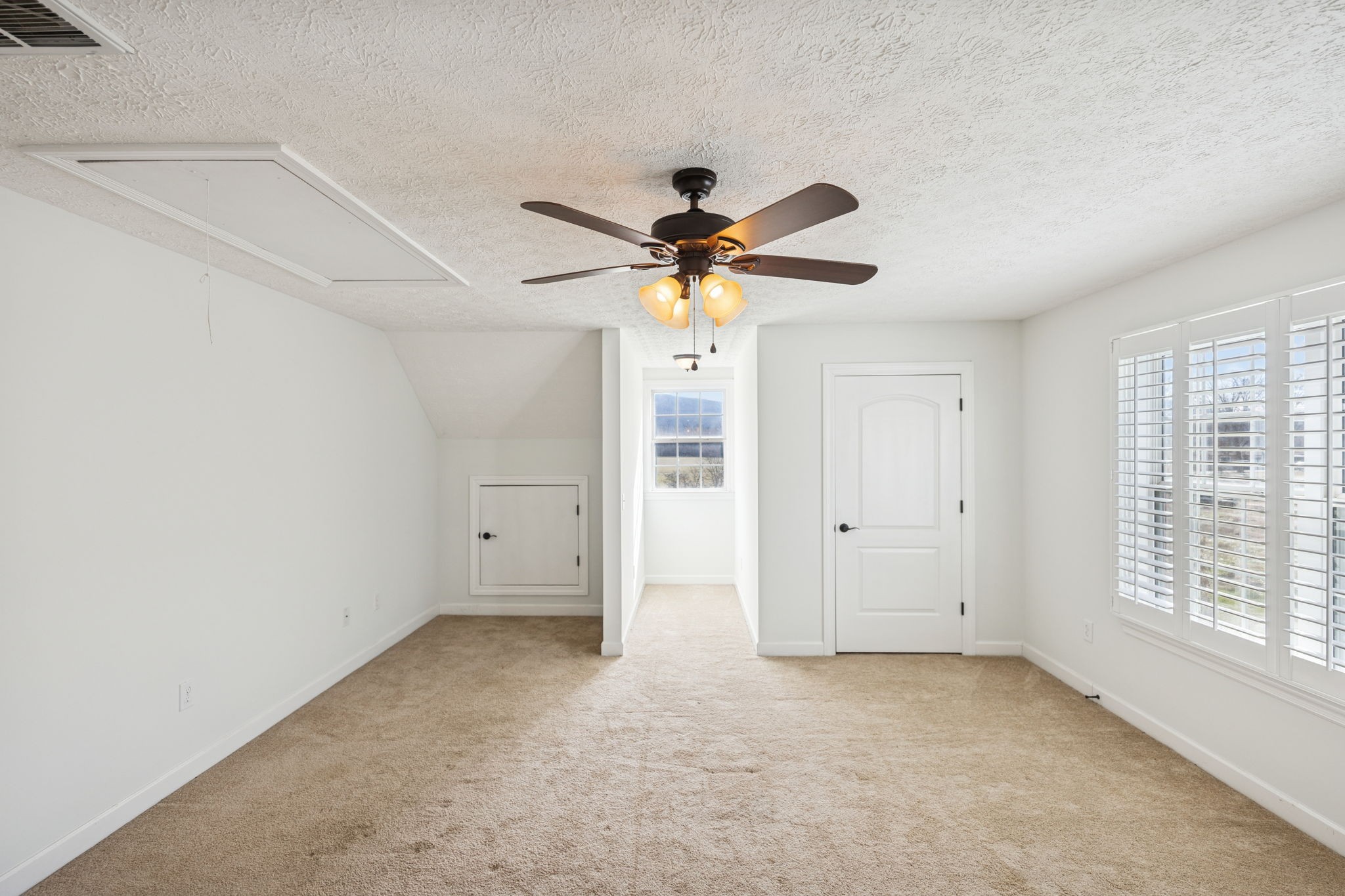 5453 Hillsboro Viola Road Manchester TN 37355