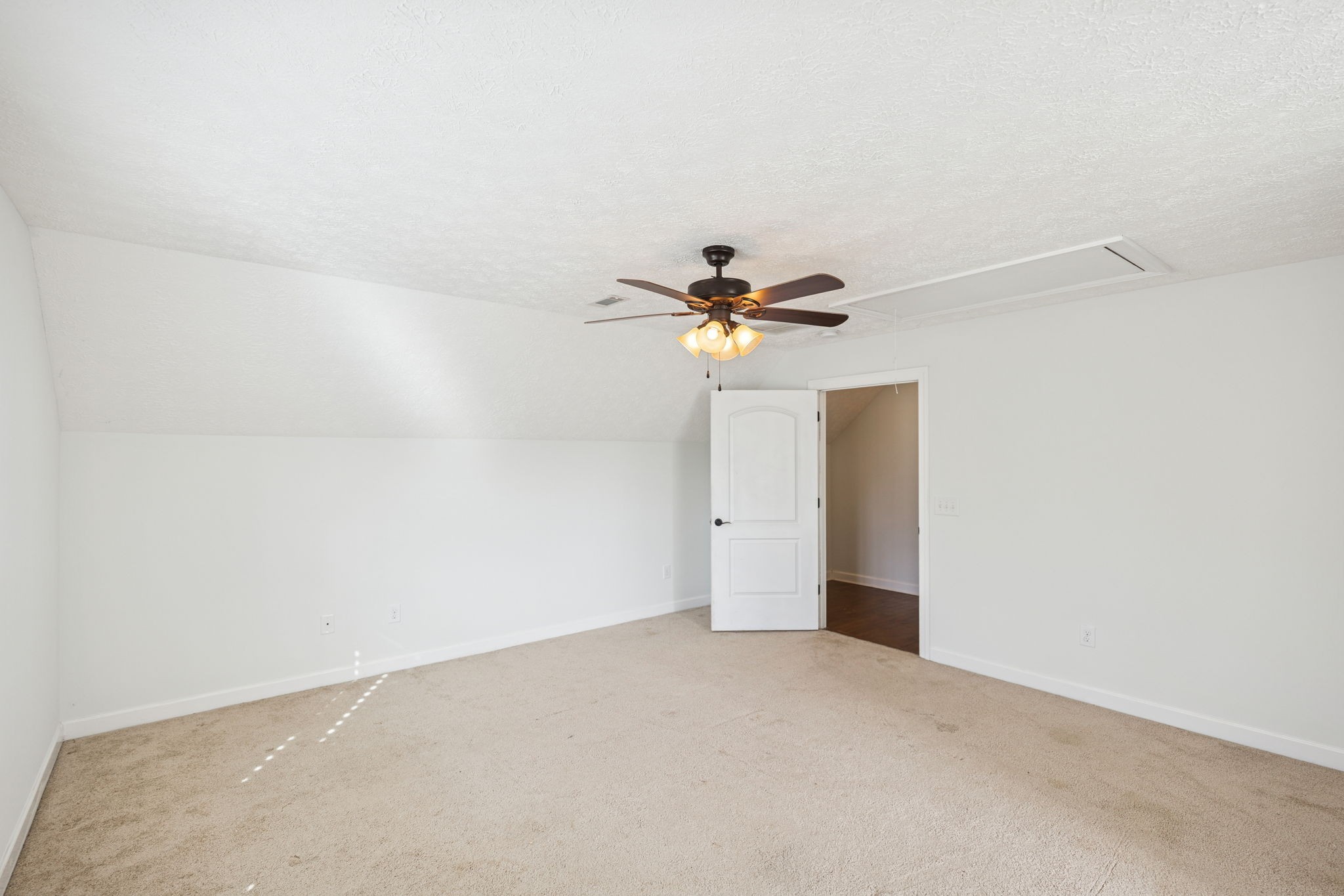5453 Hillsboro Viola Road Manchester TN 37355