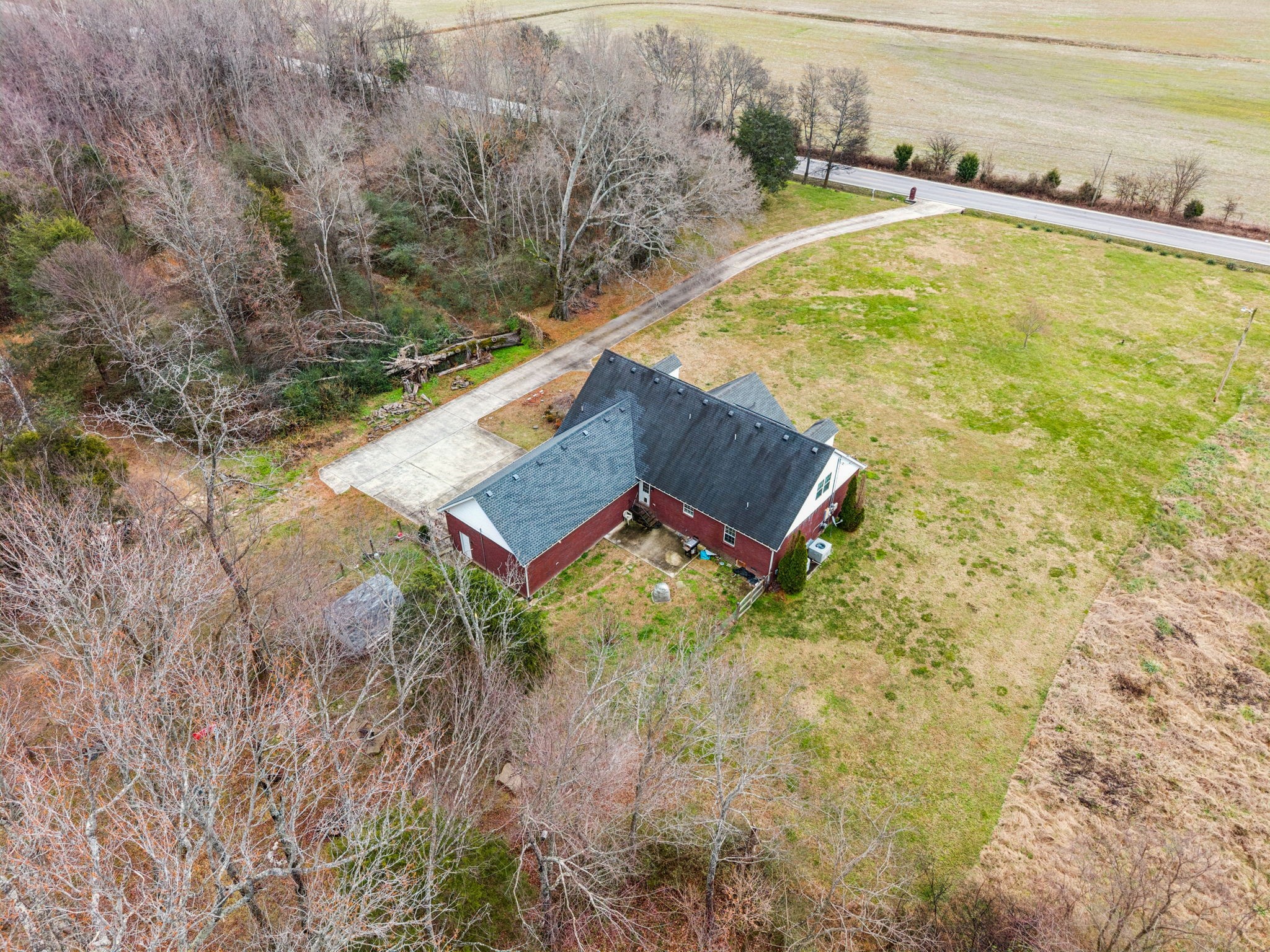 5453 Hillsboro Viola Road Manchester TN 37355