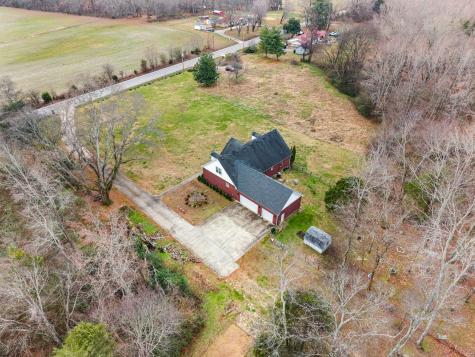 5453 Hillsboro Viola Road Manchester TN 37355