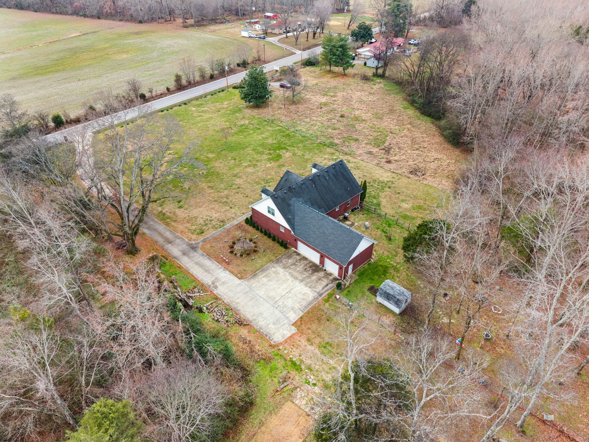5453 Hillsboro Viola Road Manchester TN 37355