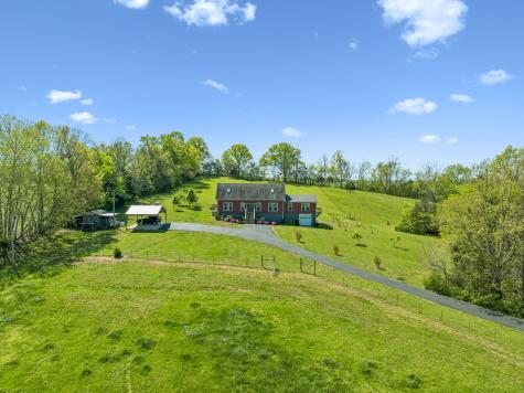 4341 Marlowe Road Williamsport TN 38487