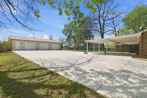 100 April Lane Shelbyville TN 37160