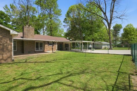 100 April Lane Shelbyville TN 37160