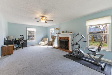 709 Harris Drive Gallatin TN 37066