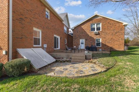 709 Harris Drive Gallatin TN 37066