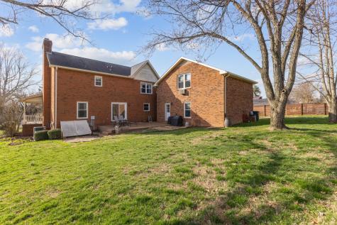 709 Harris Drive Gallatin TN 37066