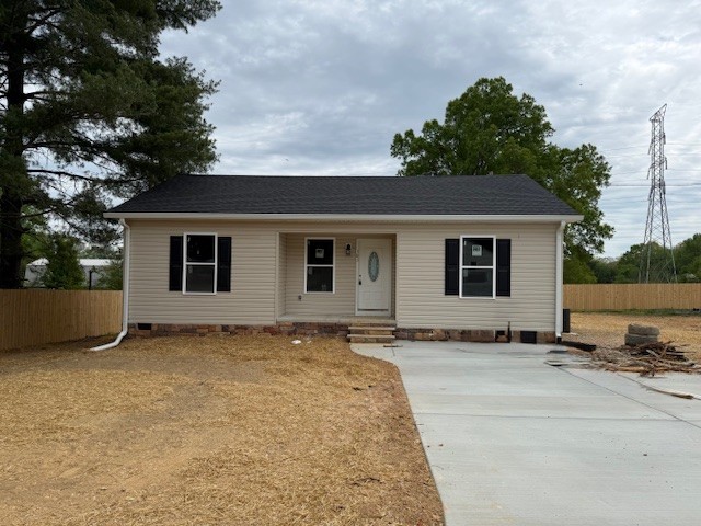 2 Chastain St, W Tullahoma TN 37388