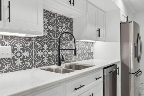 2104 Williamsport Pike Columbia TN 38401