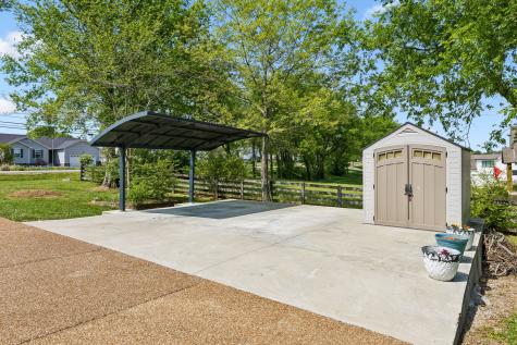 2104 Williamsport Pike Columbia TN 38401