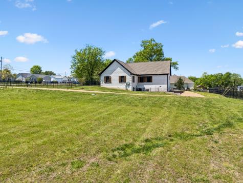 2104 Williamsport Pike Columbia TN 38401