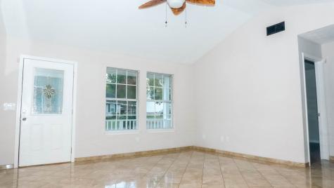 618 Cedar Bend Lane La Vergne TN 37086