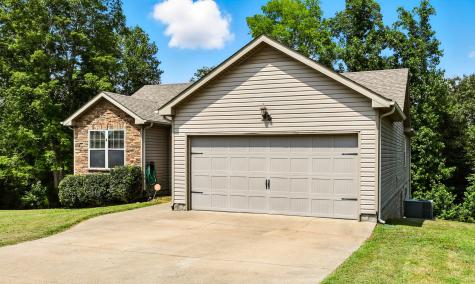 1823 Camelot Drive Clarksville TN 37040