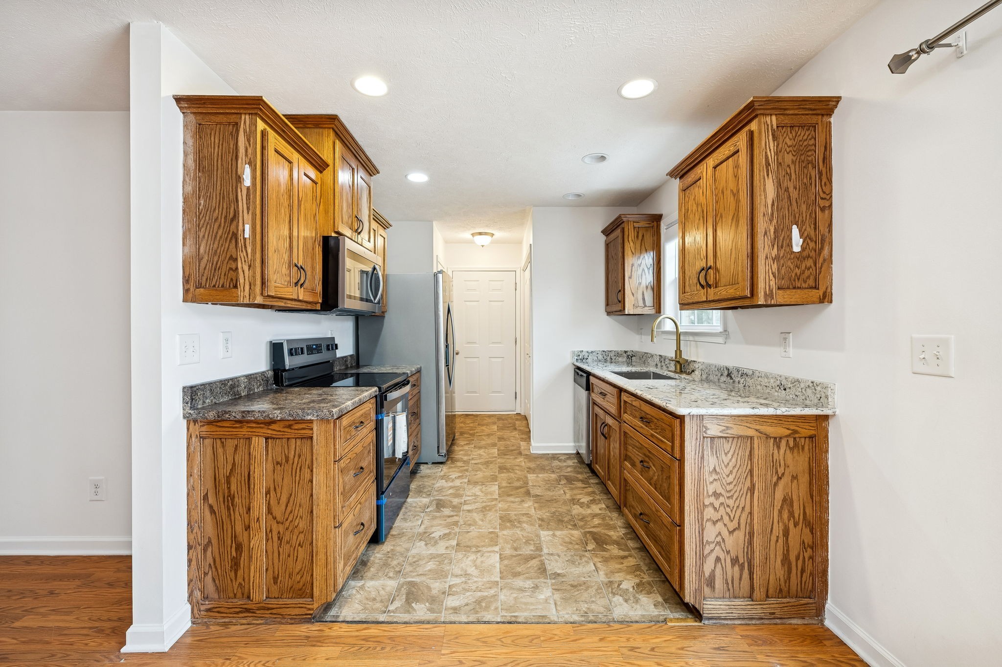 1909 Susan Road Columbia TN 38401