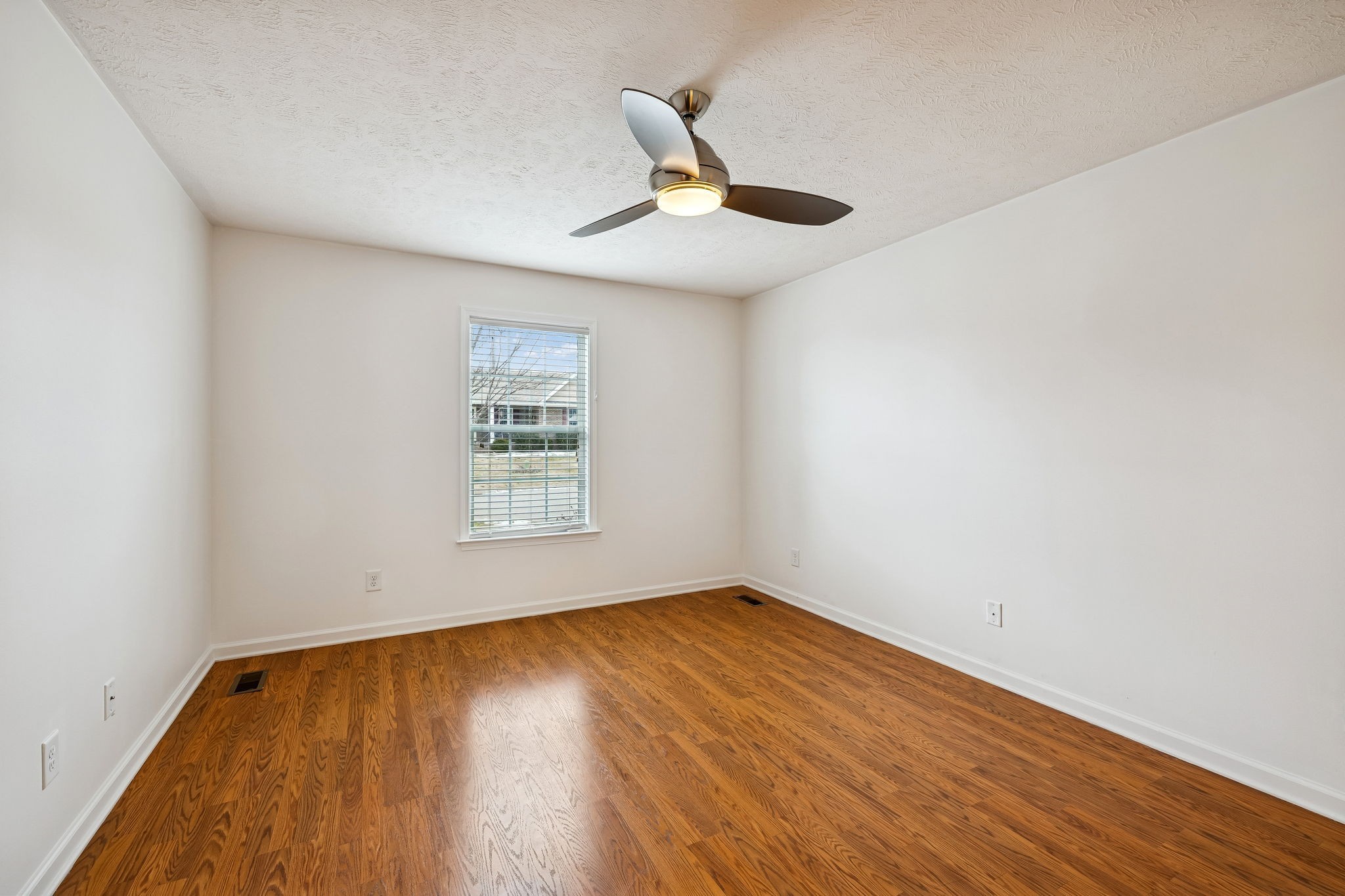 1909 Susan Road Columbia TN 38401