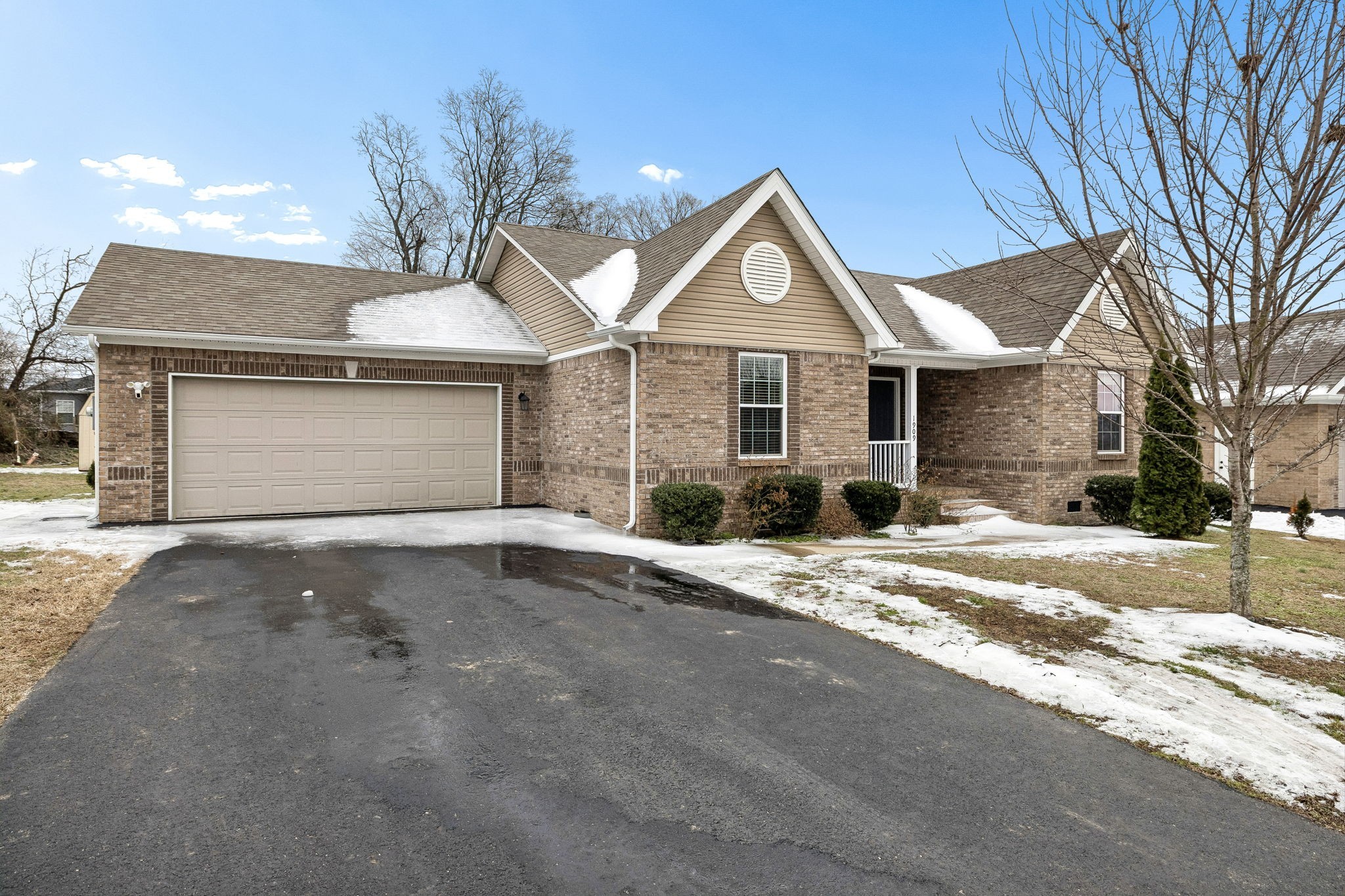 1909 Susan Road Columbia TN 38401