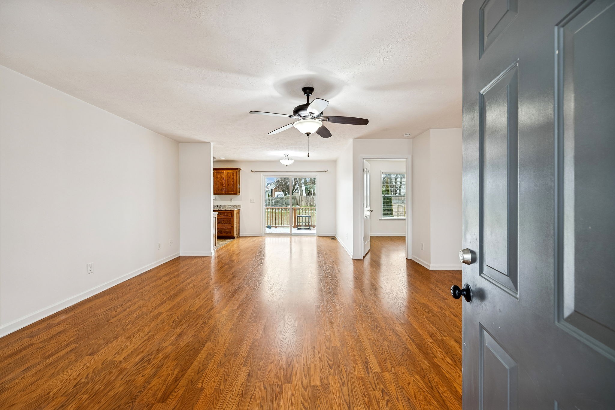 1909 Susan Road Columbia TN 38401